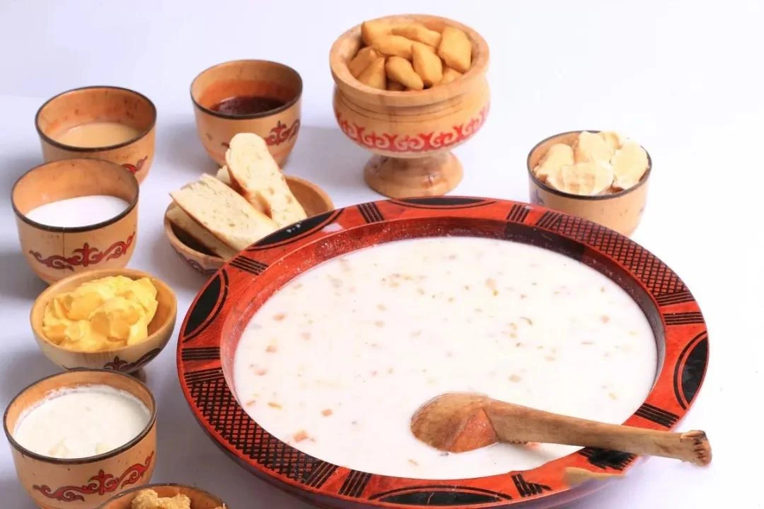 Xinjiang Panorama - Tianshan Mountains local food