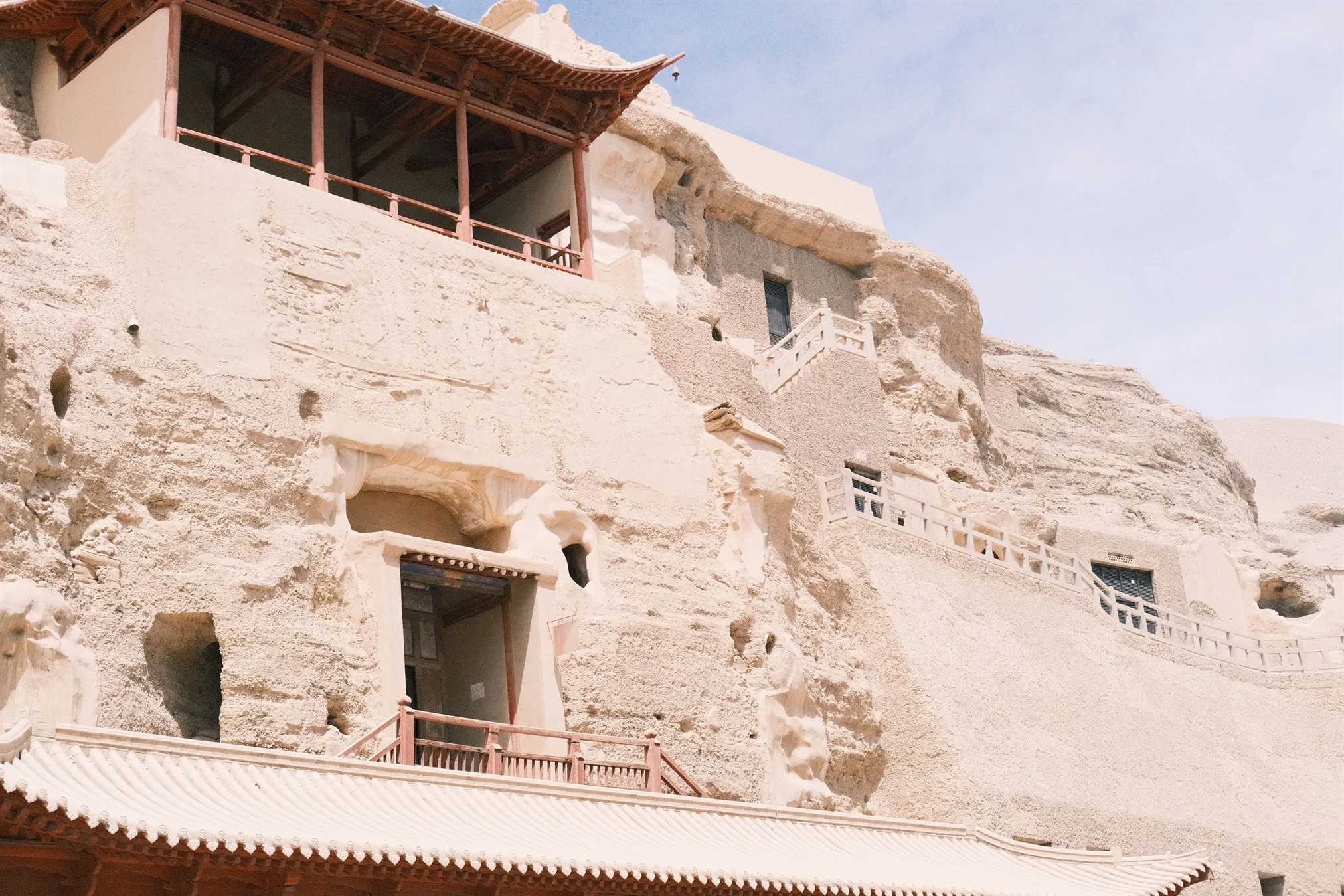 Dunhuang Silk Road Tour - Mogao Caves Buddhist Art — detailed description landscape (description view)