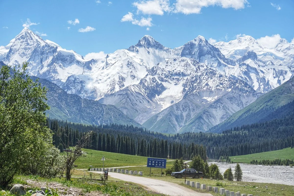 Xinjiang Panorama - Tianshan Mountains — 12 days, June-September (warmest weather, mountain passes open) | late September-early October (golden autumn colors) (route card)