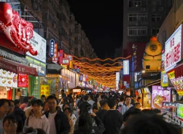 China night market — Themed Offbeat Travel Experiences (scene photo)
