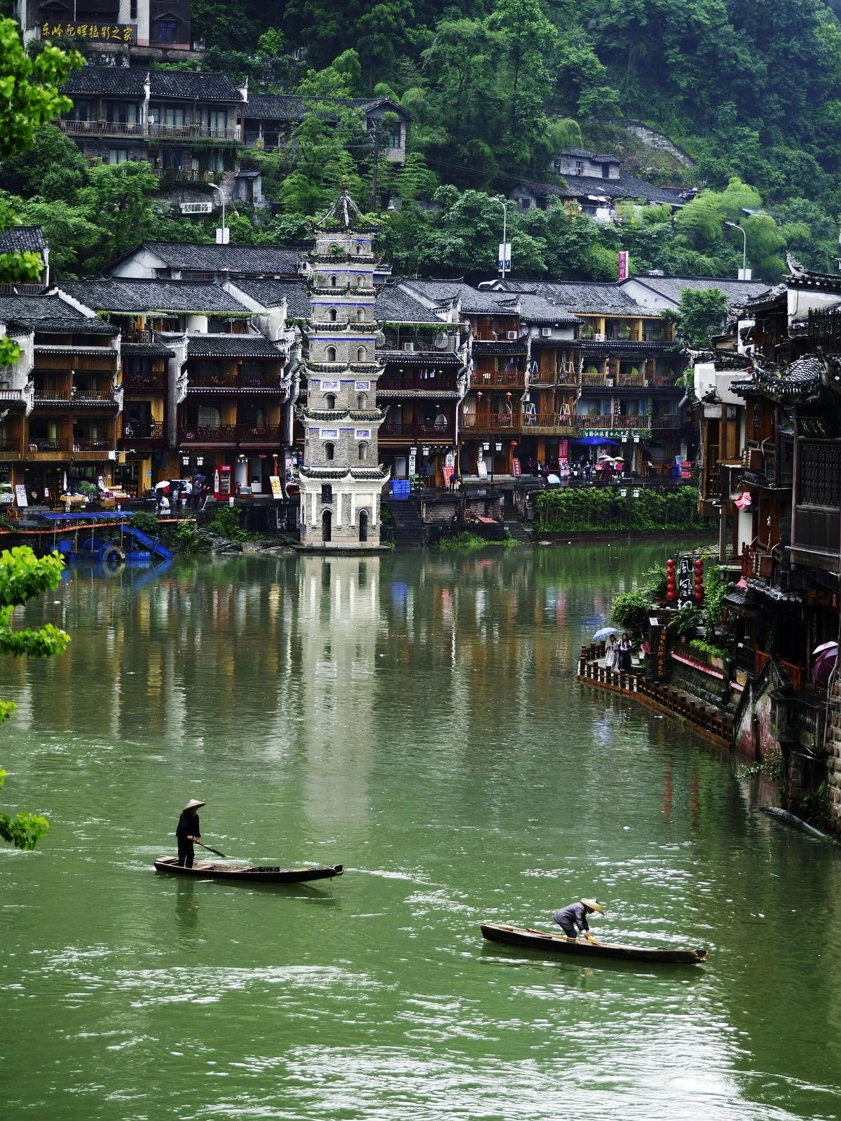 Fenghuang Ancient Town — photo 2 of 4 (gallery)